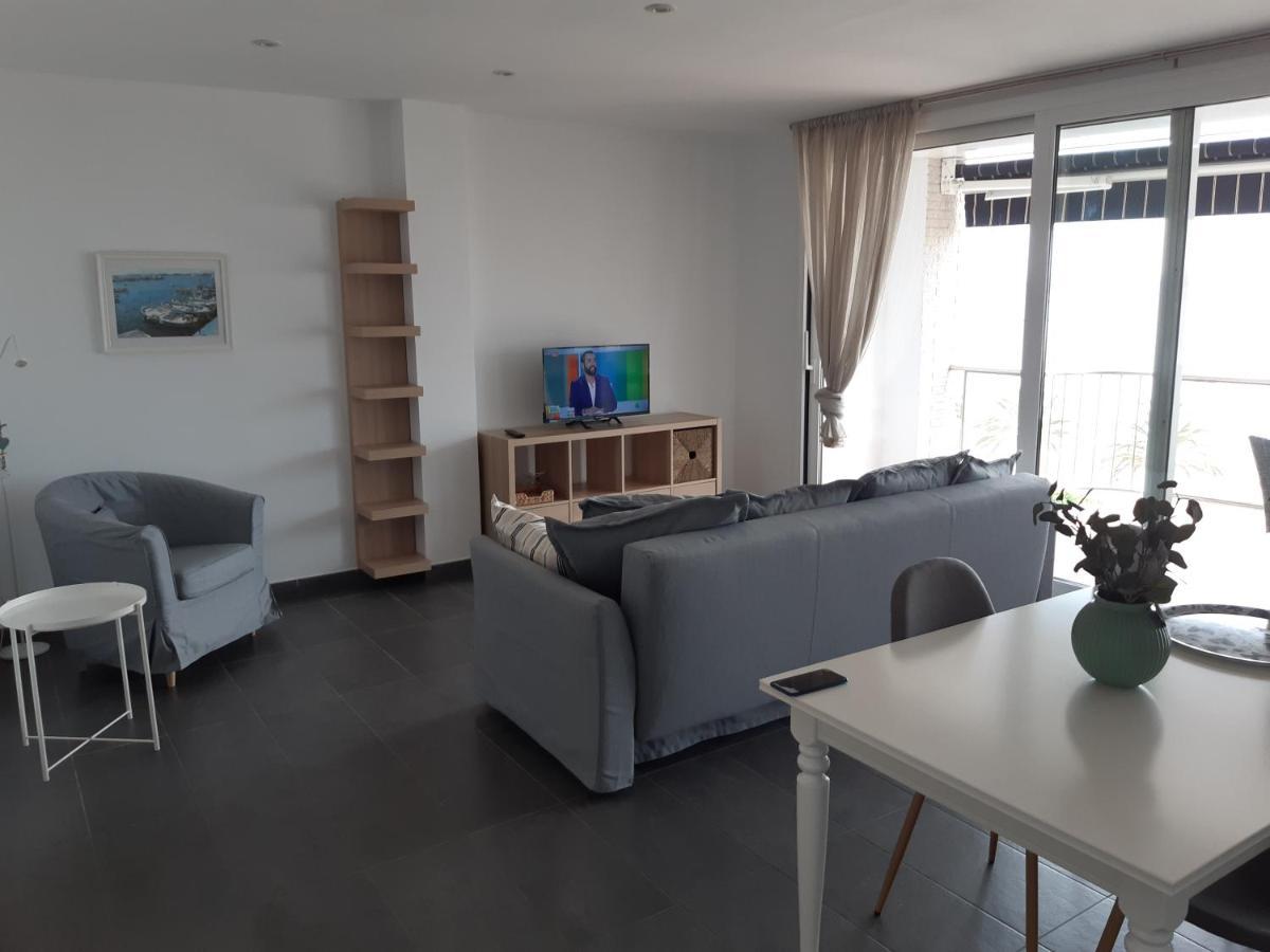 Roses Casc Antic Sl Avda Rodhe Apartment Екстериор снимка