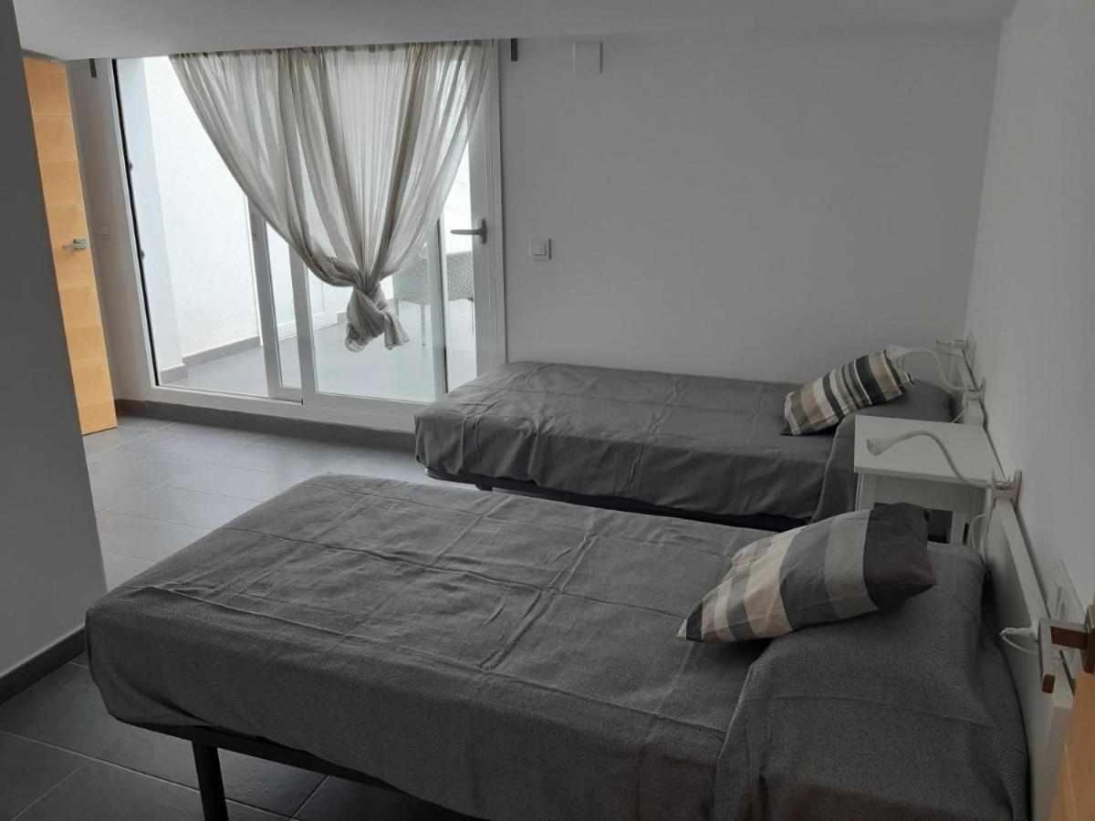 Roses Casc Antic Sl Avda Rodhe Apartment Екстериор снимка