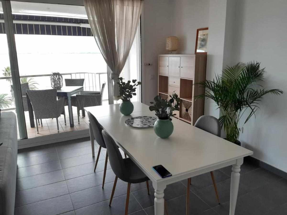 Roses Casc Antic Sl Avda Rodhe Apartment Екстериор снимка